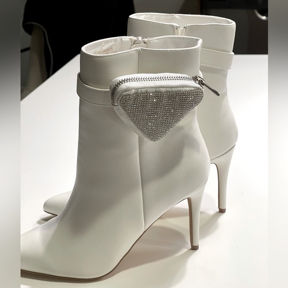 Silver Rhinestone Zip Pouch White Heel Booties - Picture 3 of 11